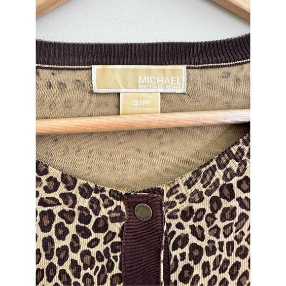 Michael Kors leopard print silk blend 3/4 sleeve cardigan sz SP - Picture 2 of 6